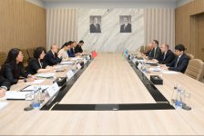 Azerbaijan, China discuss civil aviation cooperation (PHOTO)