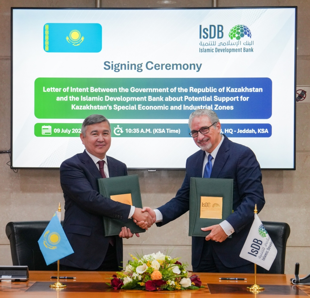IsDB and Kazakhstan sign landmark agreement for infrastructure development