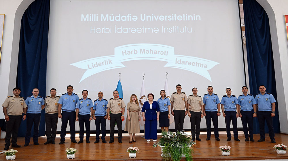 Azerbaijan Army holds graduation ceremony of courses organized in various foreign languages (PHOTO)