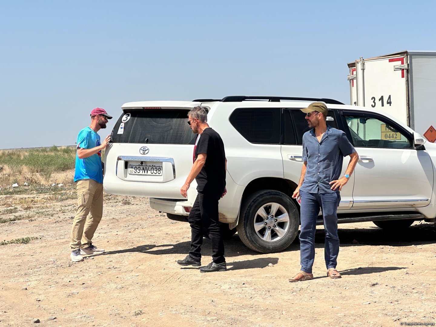 Globetrotters viewing mine clearances in Mehdili village of Azerbaijan’s Jabrayil (PHOTO)