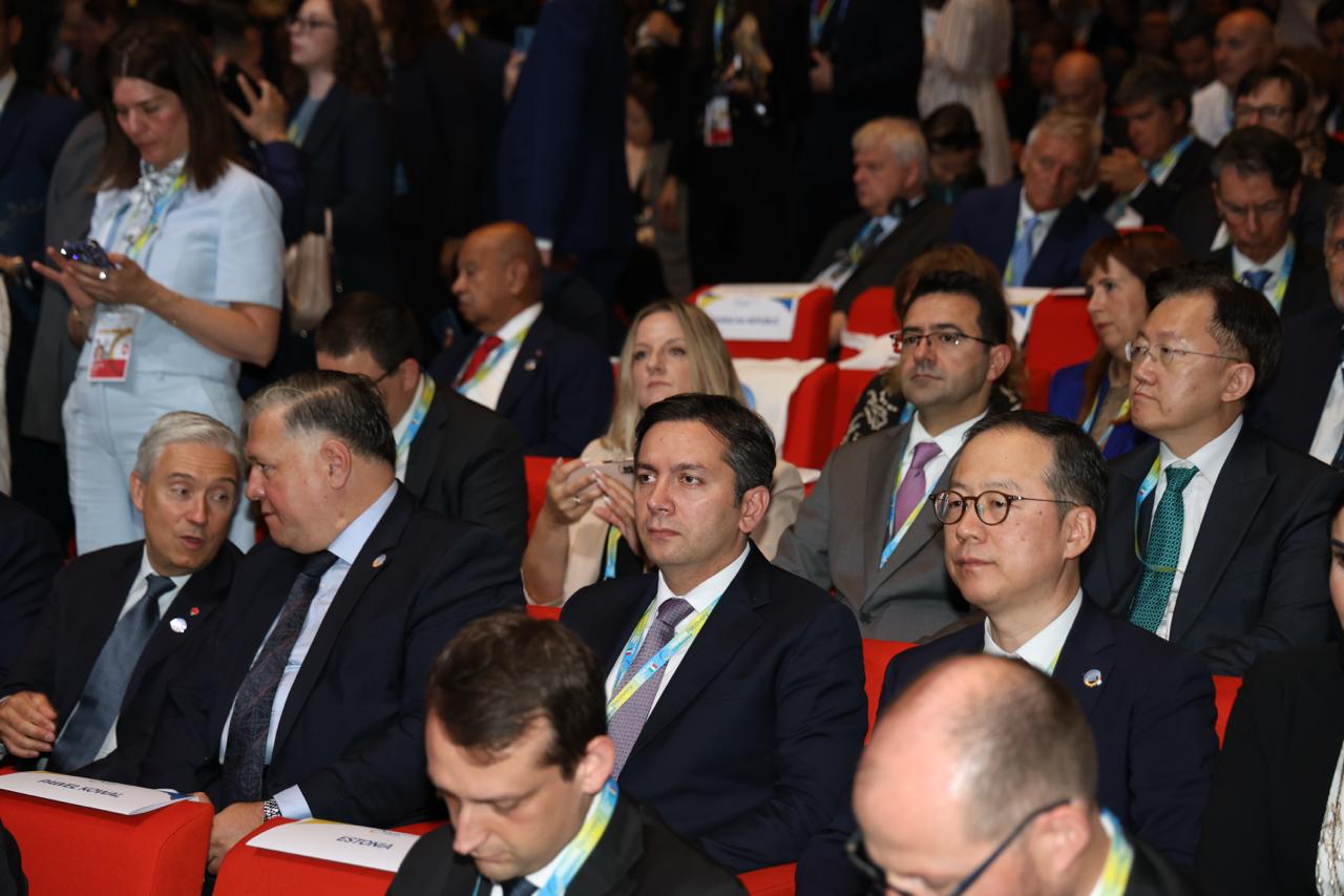 Azerbaijan’s Deputy FM participates in Ukraine Recovery Conference in Italy (PHOTO)