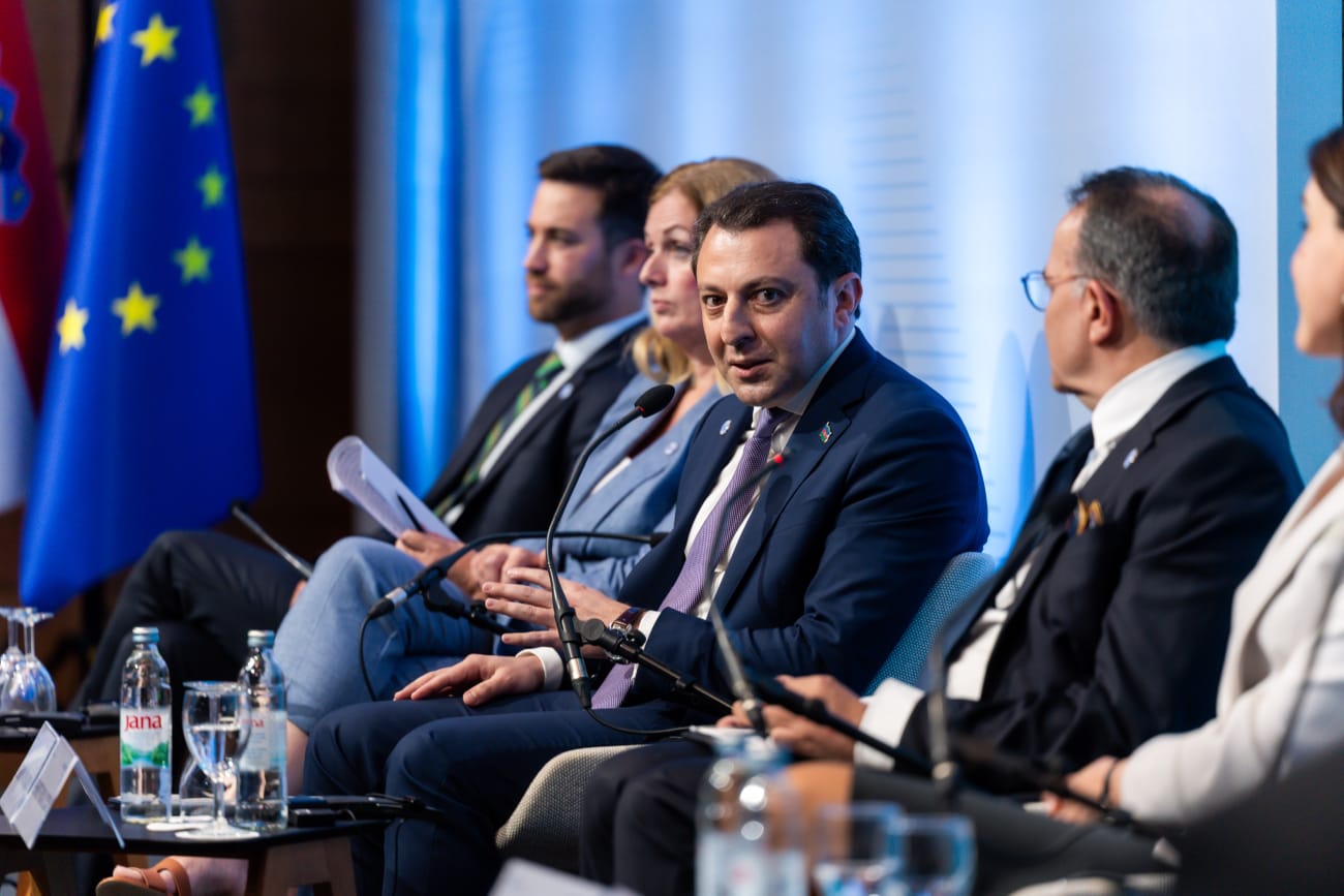 Azerbaijan plays strategic coordinating role in Eurasia - Deputy Minister (PHOTO)