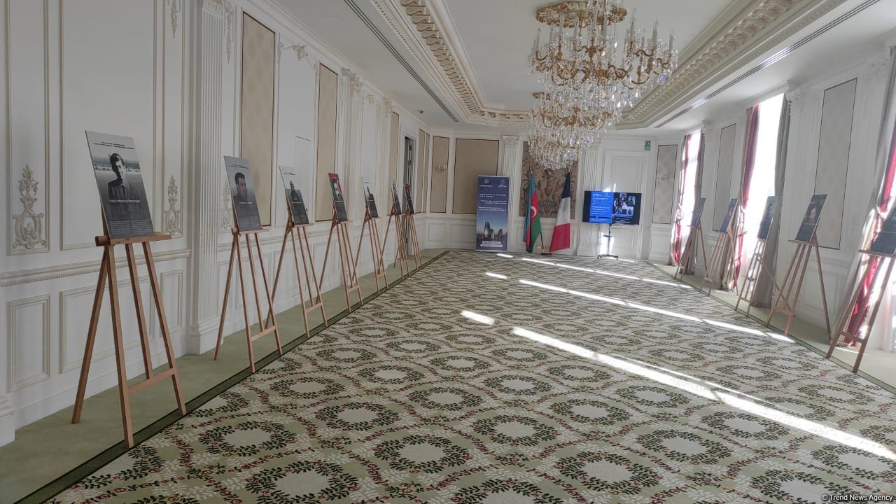 Baku Network raises awareness in Paris for the first time about Azerbaijani journalists who died amid Armenian aggression (PHOTO/VIDEO)