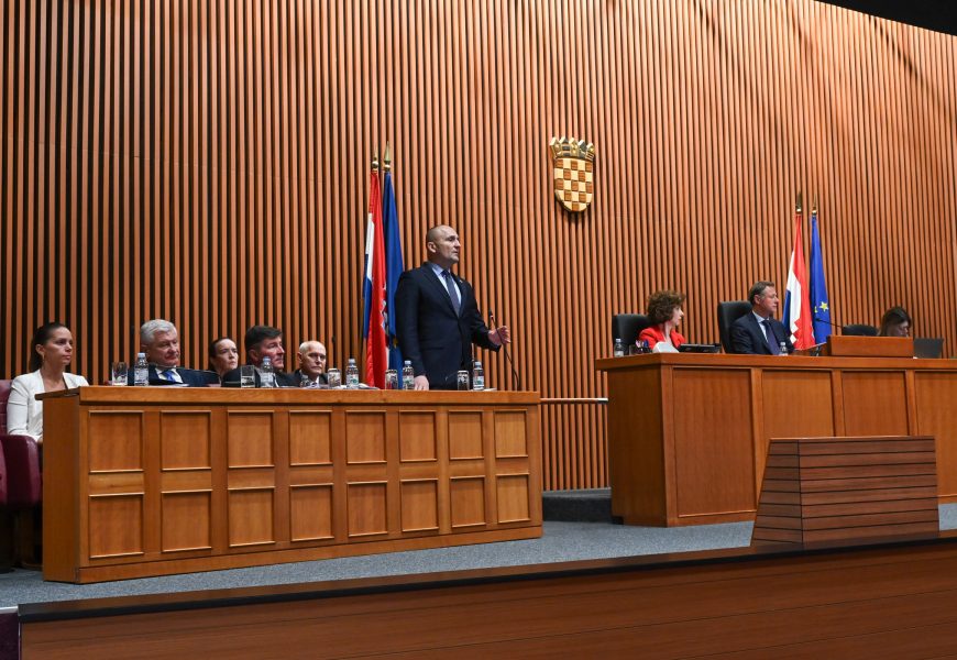Croatia presents long-term military development plan (PHOTO)