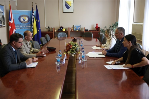 Bosnian minister hails UK as key strategic partner (PHOTO)