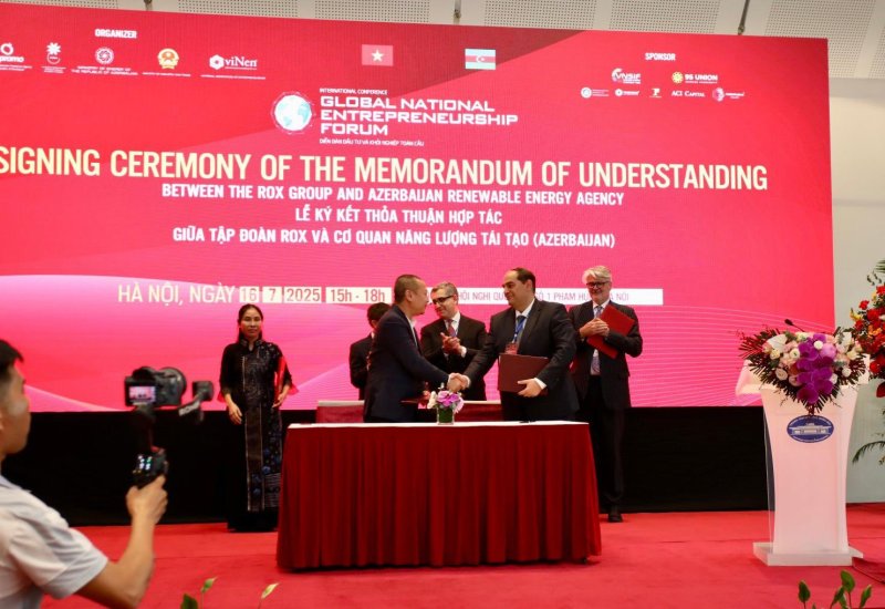 Azerbaijan, Vietnam sign MoU on renewable energy cooperation (PHOTO)
