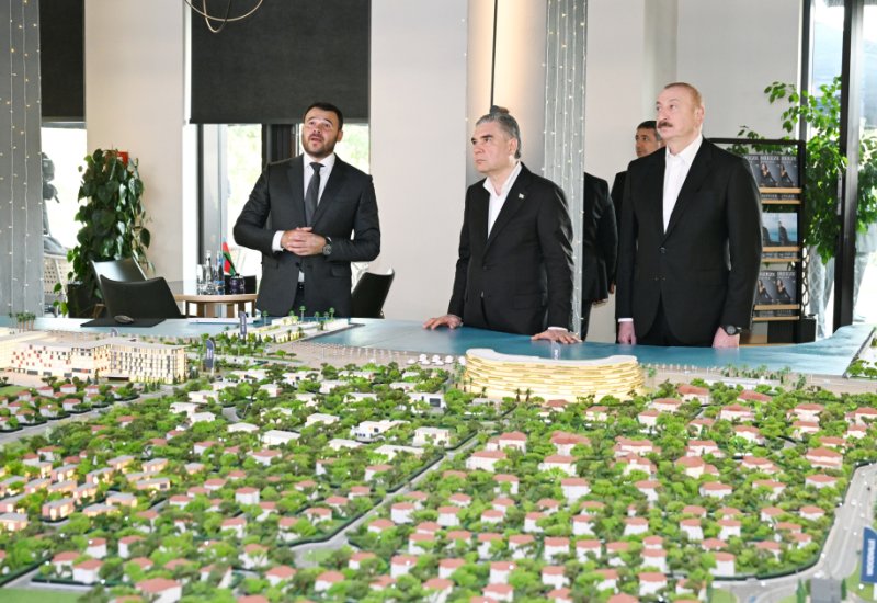 President Ilham Aliyev, Chairman of Halk Maslahaty of Turkmenistan visit Sea Breeze Resort (PHOTO/VIDEO)