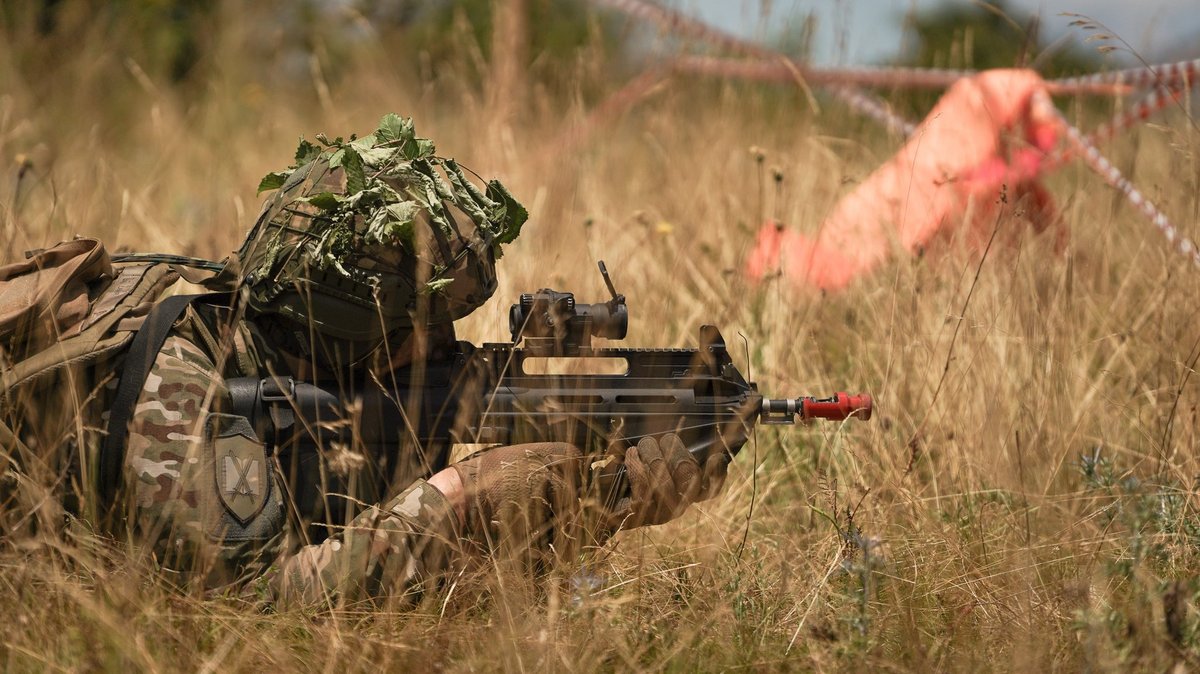 Slovenian Armed Forces conduct tactical field exercise for officer cadets (PHOTO)