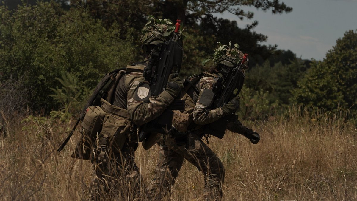 Slovenian Armed Forces conduct tactical field exercise for officer cadets (PHOTO)