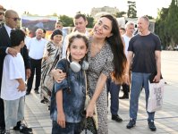 Heydar Aliyev Foundation VP Leyla Aliyeva attends opening of photo exhibition dedicated to 100th anniversary of environmental protection in Azerbaijan (PHOTO)