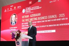Azerbaijan, Vietnam sign MoU on renewable energy cooperation (PHOTO)