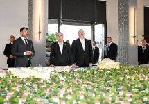 President Ilham Aliyev, Chairman of Halk Maslahaty of Turkmenistan visit Sea Breeze Resort (PHOTO/VIDEO)