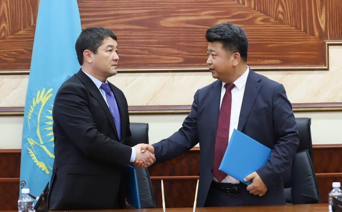 Kazakhstan, China advance Middle Corridor connectivity with new port project