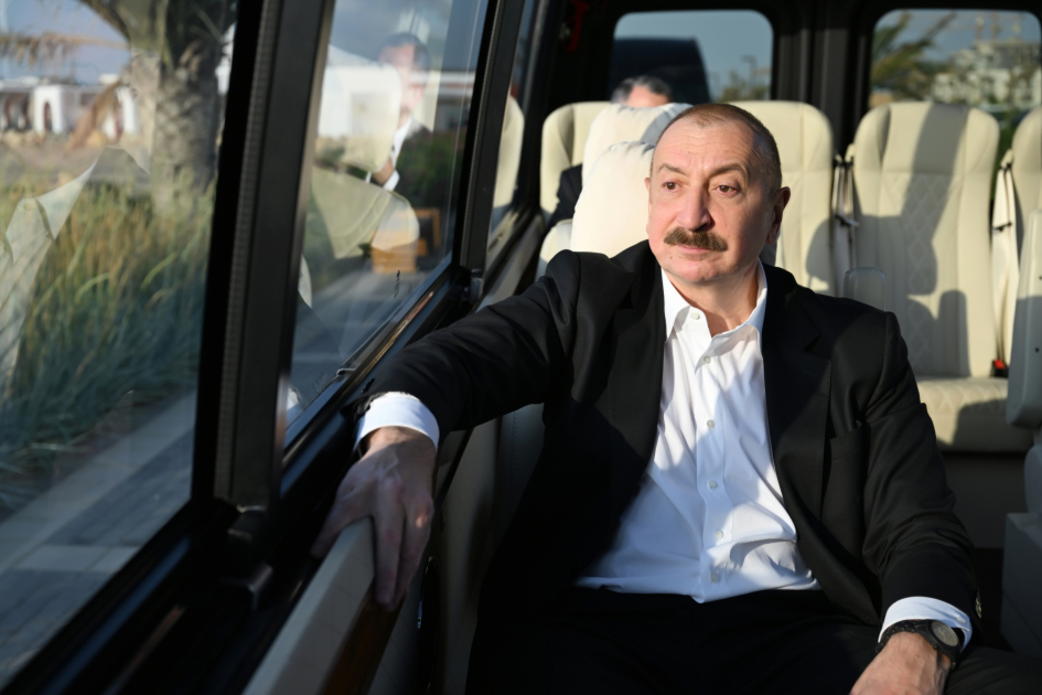 President Ilham Aliyev, Chairman of Halk Maslahaty of Turkmenistan visit Sea Breeze Resort (PHOTO/VIDEO)