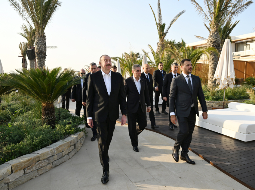 President Ilham Aliyev, Chairman of Halk Maslahaty of Turkmenistan visit Sea Breeze Resort (PHOTO/VIDEO)