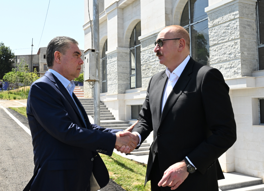 President Ilham Aliyev, Chairman of Halk Maslahaty of Turkmenistan have joint lunch in Shusha (PHOTO)