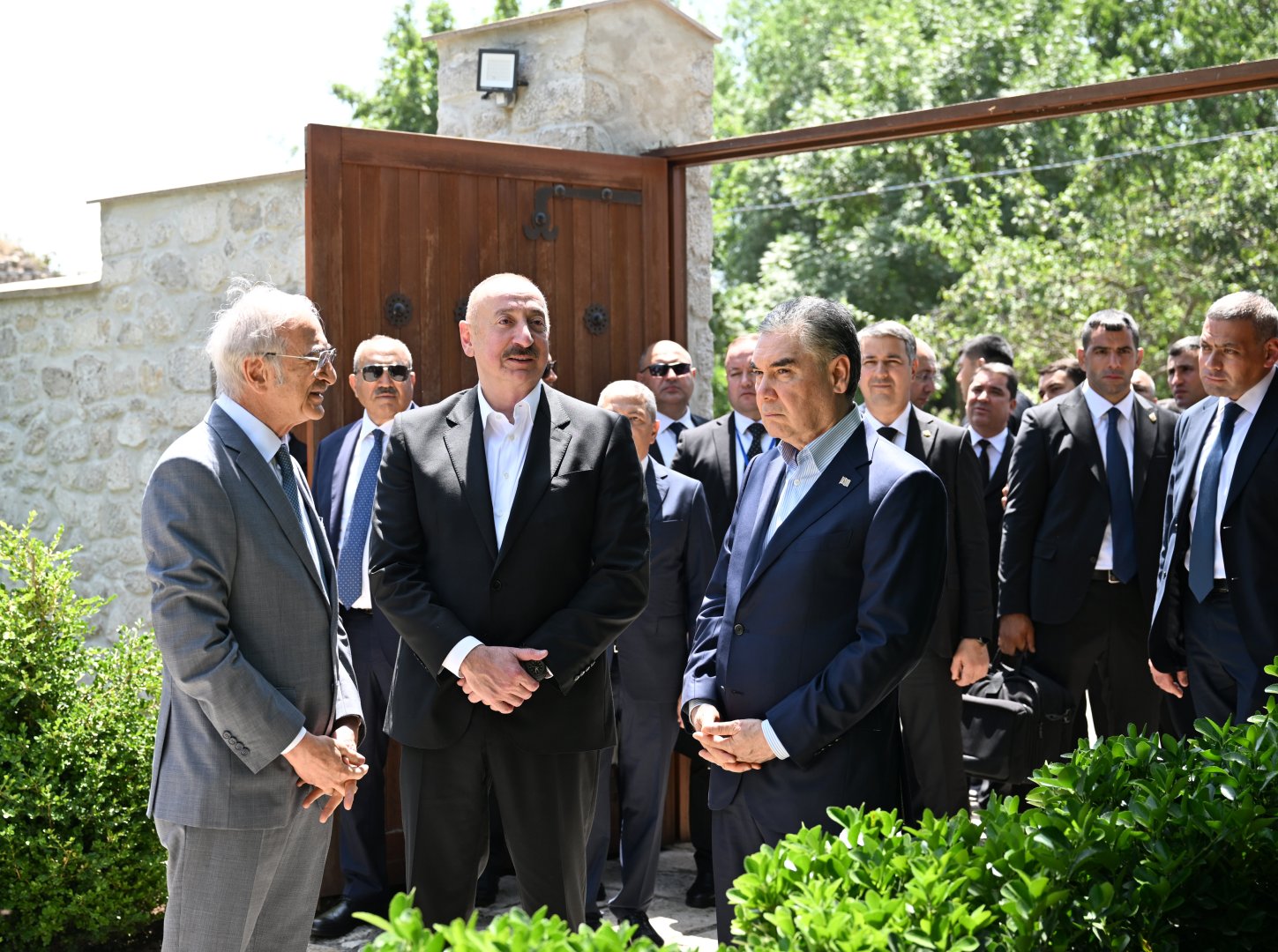 President Ilham Aliyev, Chairman of Turkmenistan’s Halk Maslahaty visit Bulbul’s House-Museum in Shusha (PHOTO)