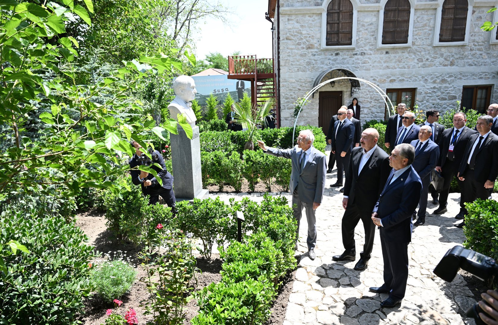 President Ilham Aliyev, Chairman of Turkmenistan’s Halk Maslahaty visit Bulbul’s House-Museum in Shusha (PHOTO)
