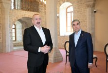 President Ilham Aliyev, Chairman of Turkmenistan’s Halk Maslahaty visit Yukhari Govhar Agha Mosque in Shusha (PHOTO)