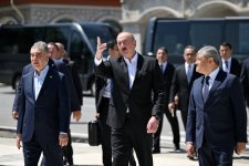 President Ilham Aliyev and Chairman of Turkmenistan’s Halk Maslahaty view bullet-riddled monuments of Natavan, Bulbul, and Uzeyir Hajibeyli in Shusha (PHOTO)