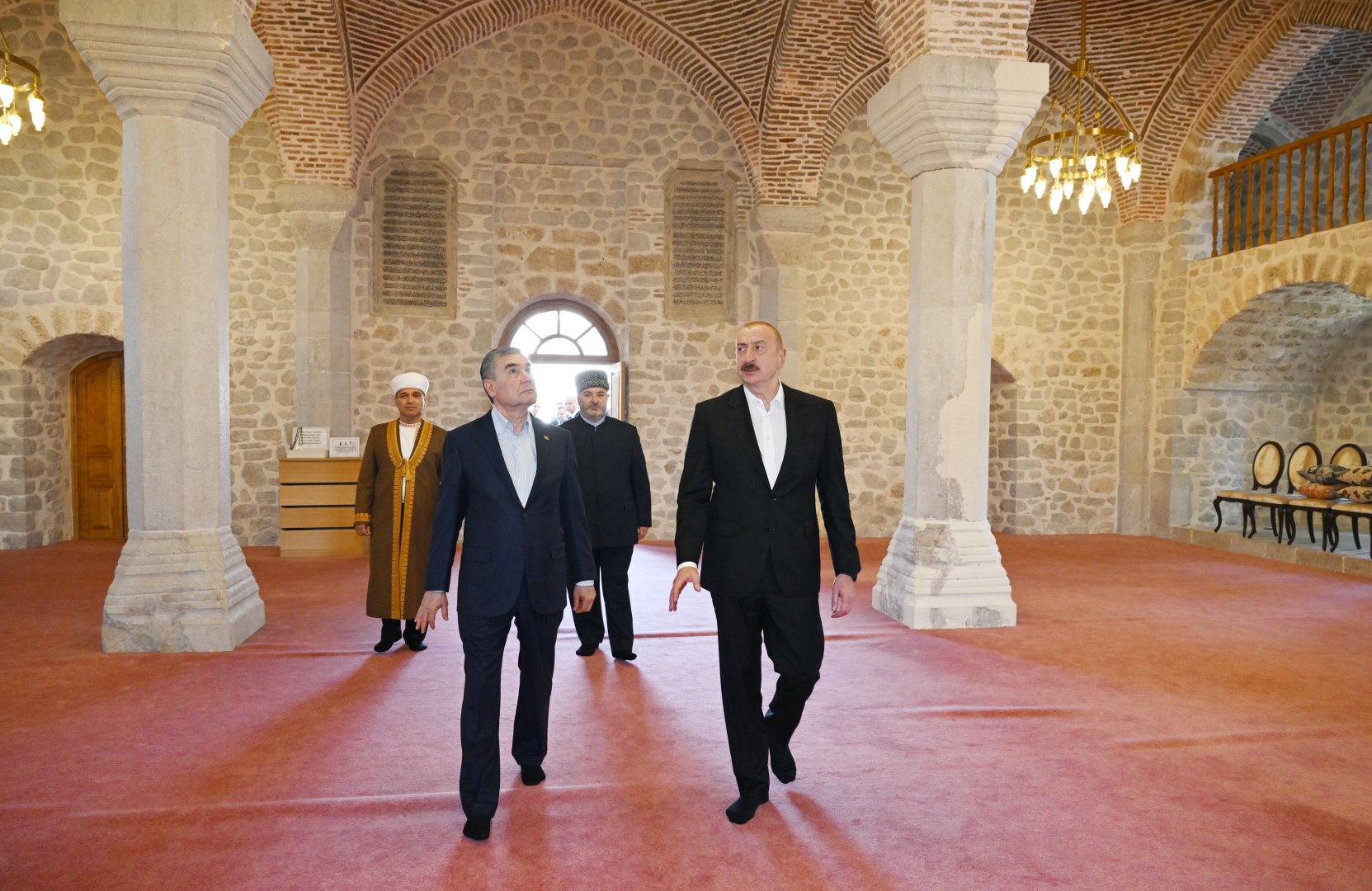 President Ilham Aliyev, Chairman of Turkmenistan’s Halk Maslahaty visit Yukhari Govhar Agha Mosque in Shusha (PHOTO)