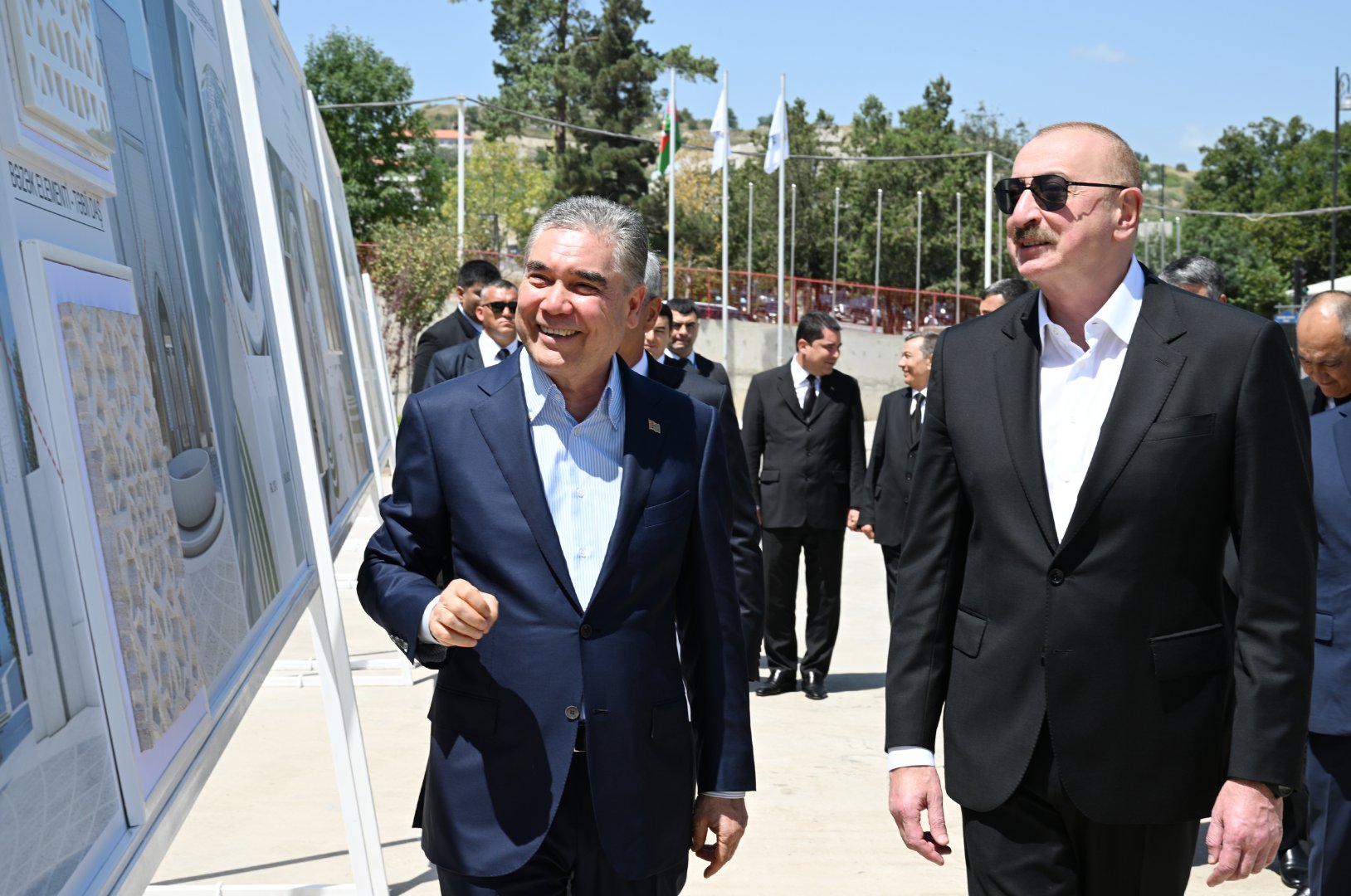 President Ilham Aliyev, Chairman of Halk Maslahaty of Turkmenistan review construction progress at New Shusha Mosque (PHOTO)