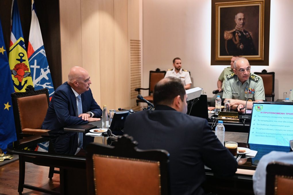 Greece boosts armed forces funds through new fiscal measures (PHOTO)
