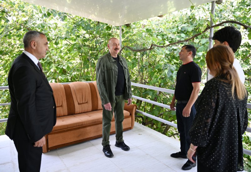 President Ilham Aliyev visits Khanyurdu village in Khojaly, meets with relocated residents (PHOTO/VIDEO)