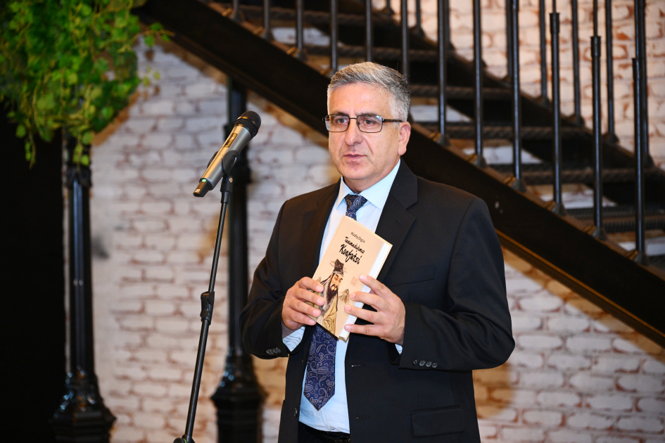Heydar Aliyev Foundation VP Leyla Aliyeva attends evening on “The Confucius That We Don’t Know” at Baku Book Center (PHOTO)