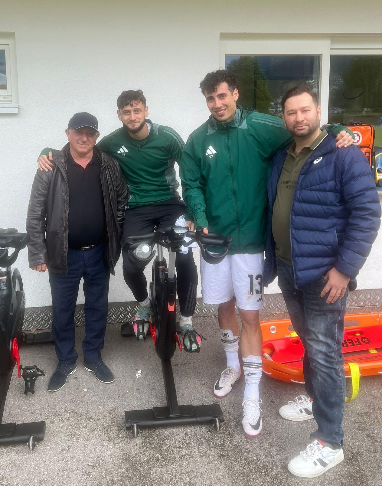 Azerbaijani diaspora rally behind Qarabagh FC with passionate support in Austria (PHOTO)
