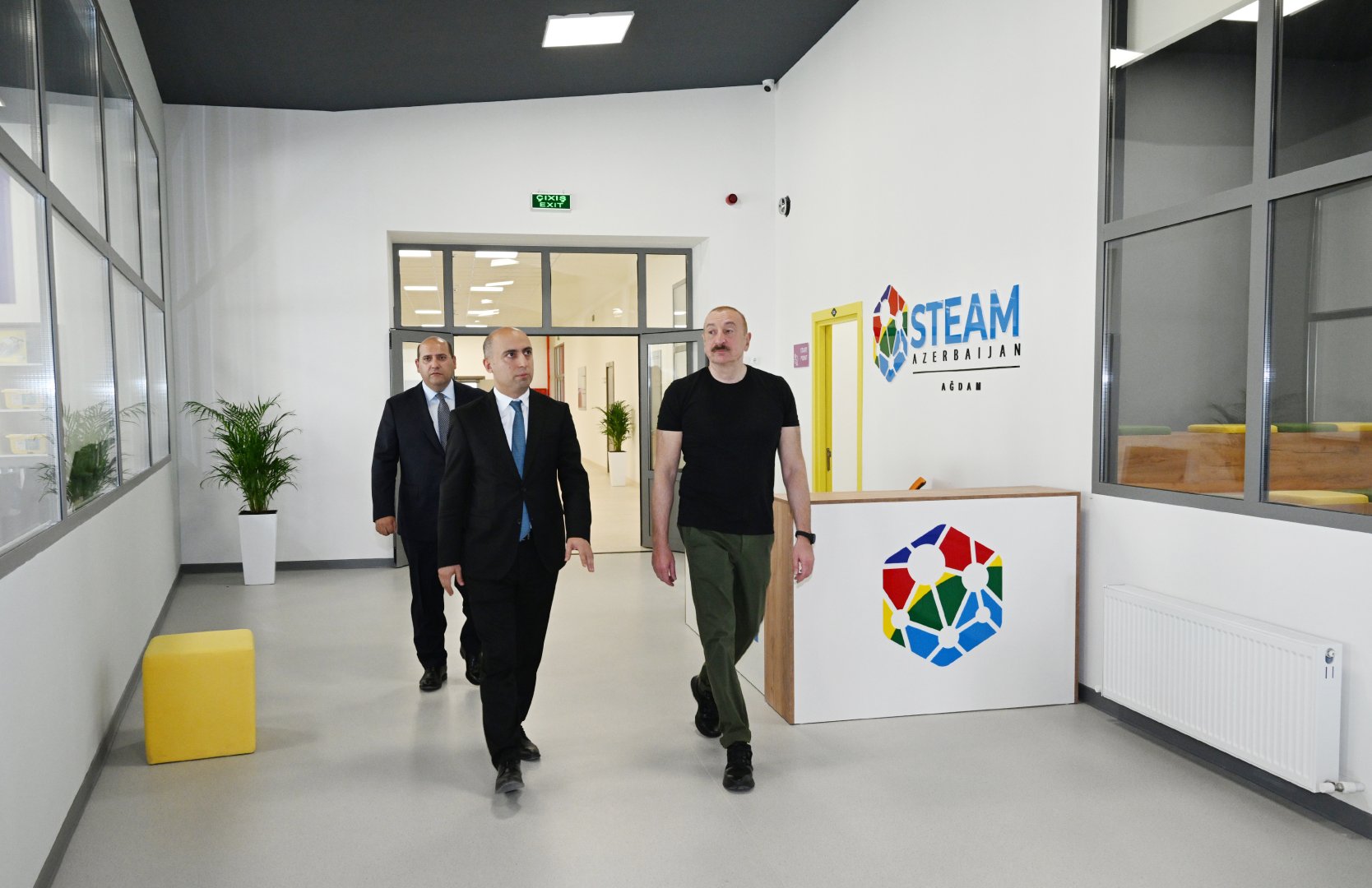 President Ilham Aliyev attends opening of secondary school No. 1 in Aghdam city (PHOTO)