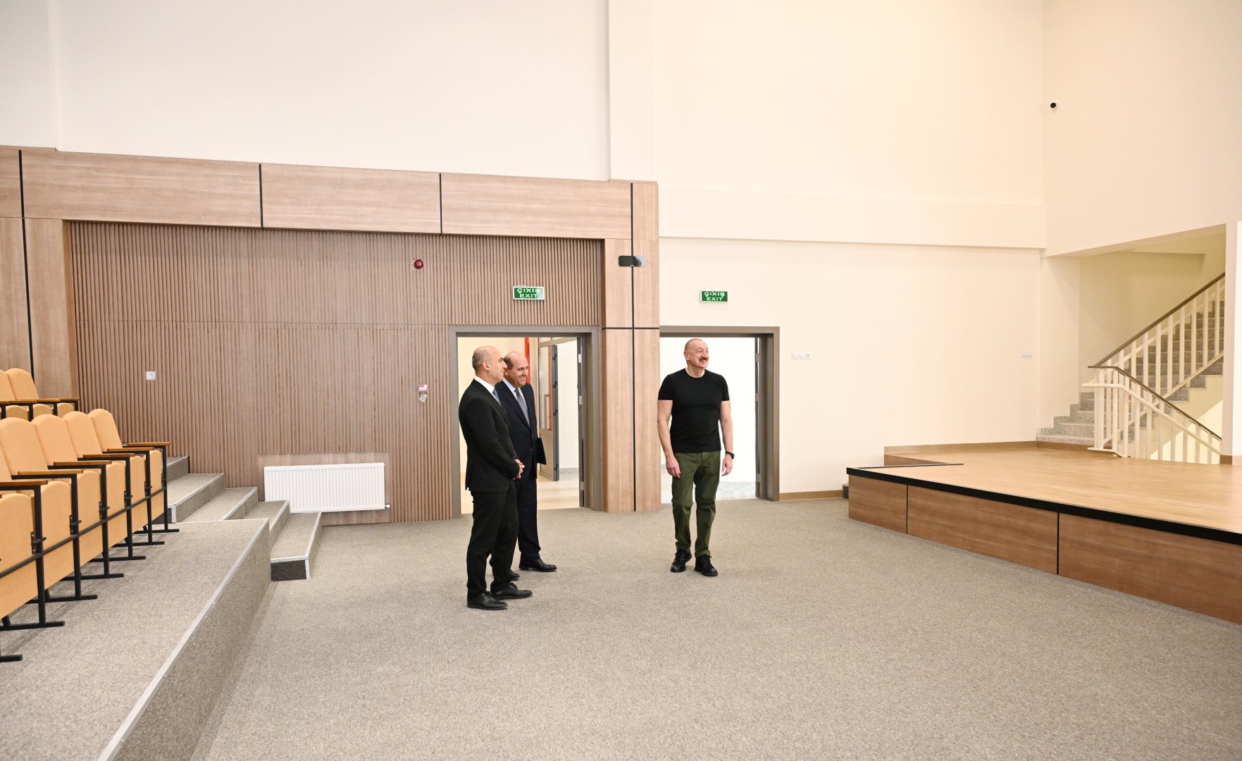 President Ilham Aliyev attends opening of secondary school No. 1 in Aghdam city (PHOTO)