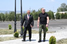 President Ilham Aliyev reviews restoration efforts in Khojaly’s Tazabina village (PHOTO)