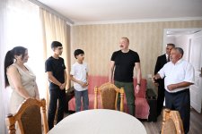 President Ilham Aliyev reviews restoration efforts in Khojaly’s Tazabina village (PHOTO)