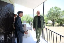 President Ilham Aliyev visits Khanyurdu village in Khojaly, meets with relocated residents (PHOTO)