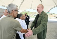 President Ilham Aliyev visits Khanyurdu village in Khojaly, meets with relocated residents (PHOTO)