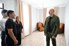 President Ilham Aliyev visits Khanyurdu village in Khojaly, meets with relocated residents (PHOTO)