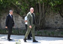 President Ilham Aliyev visits Khanyurdu village in Khojaly, meets with relocated residents (PHOTO)