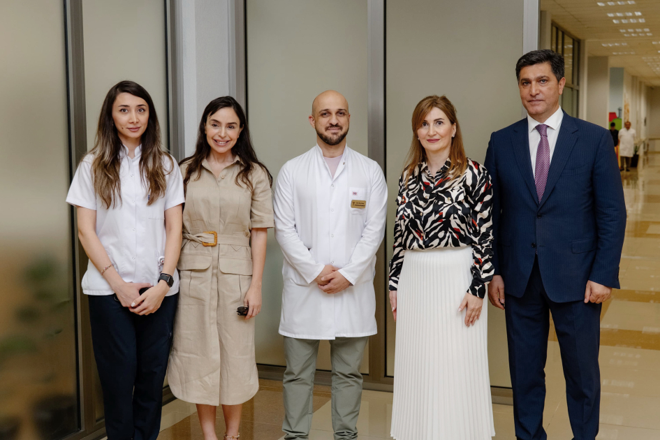 Vice-President of Heydar Aliyev Foundation Leyla Aliyeva visits “Malham Hospital” in Baku (PHOTO)