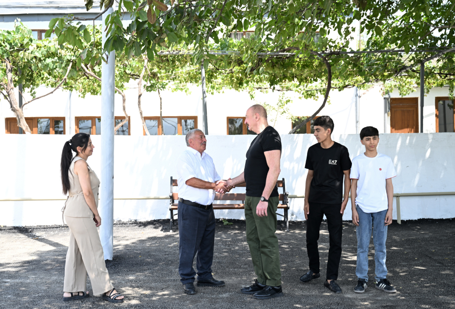 President Ilham Aliyev reviews restoration efforts in Khojaly’s Tazabina village (PHOTO)