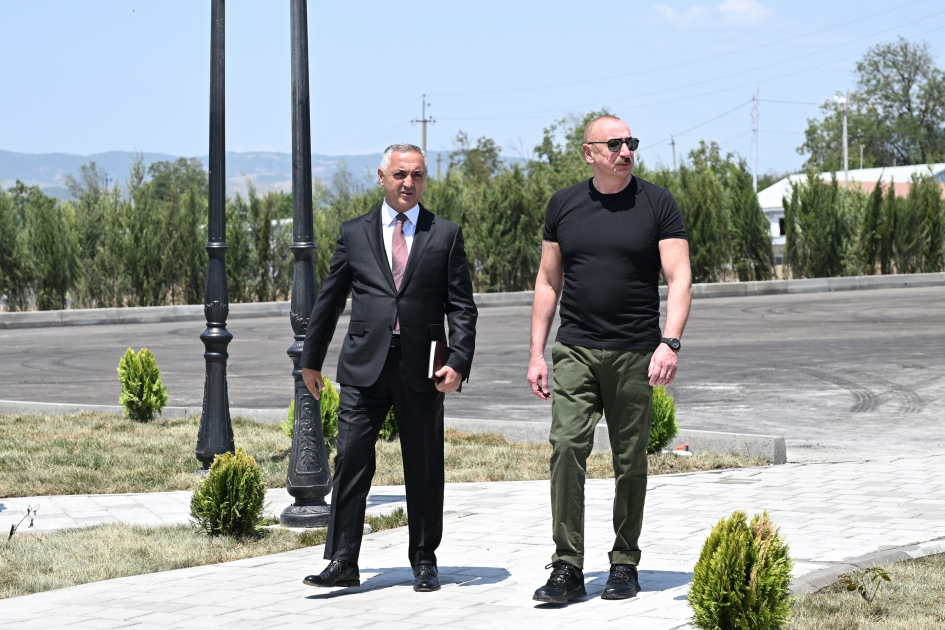 President Ilham Aliyev reviews restoration efforts in Khojaly’s Tazabina village (PHOTO)