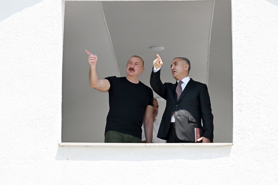President Ilham Aliyev reviews restoration efforts in Khojaly’s Tazabina village (PHOTO)