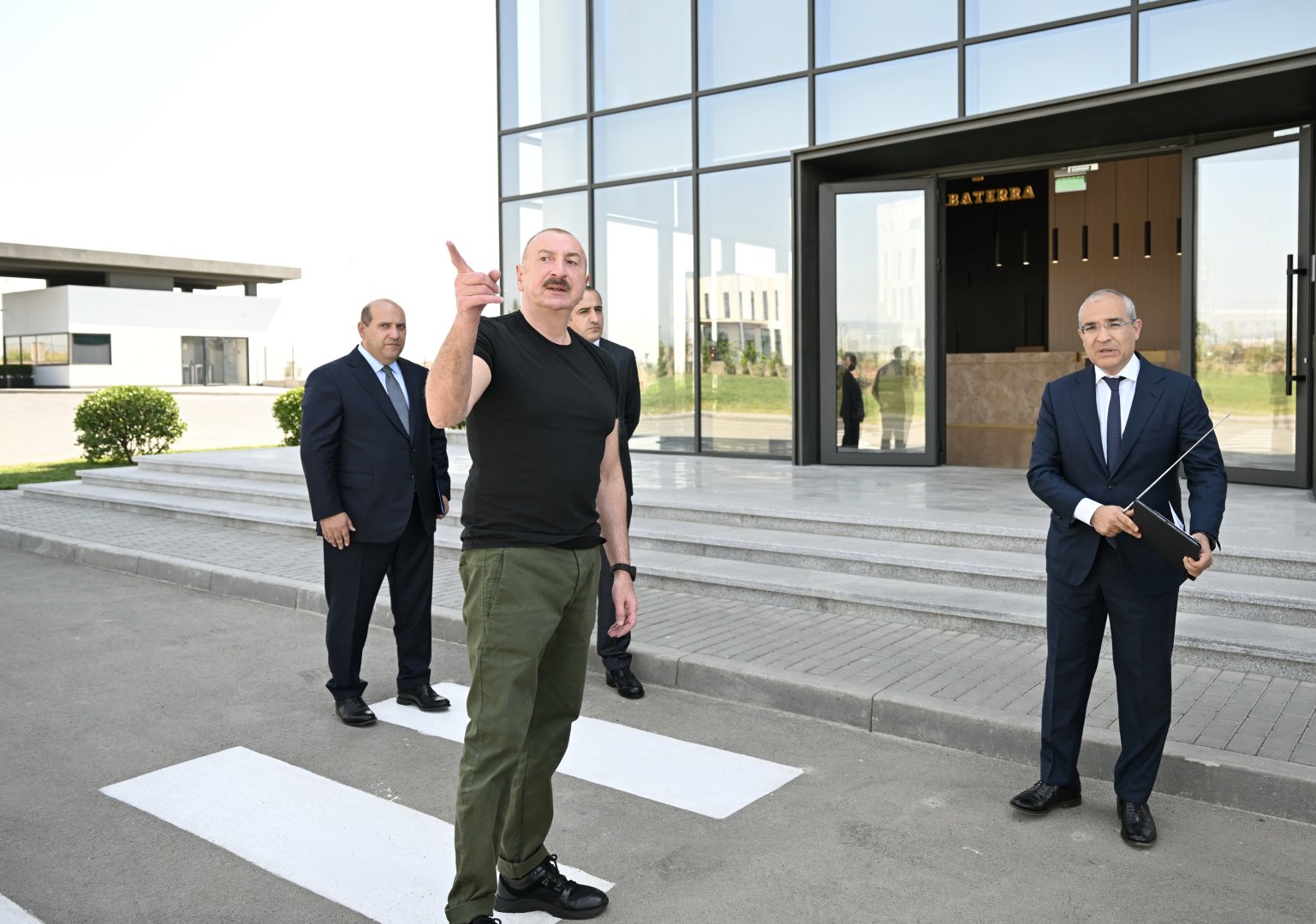 President Ilham Aliyev attends opening of tobacco products manufacturing facility at Aghdam Industrial Park (PHOTO)