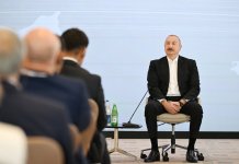 President Ilham Aliyev attends meeting with participants of 3rd Shusha Global Media Forum (PHOTO/VIDEO)