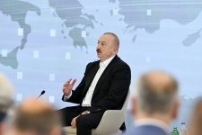 President Ilham Aliyev attends meeting with participants of 3rd Shusha Global Media Forum (PHOTO/VIDEO)