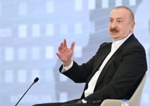President Ilham Aliyev attends meeting with participants of 3rd Shusha Global Media Forum (PHOTO/VIDEO)