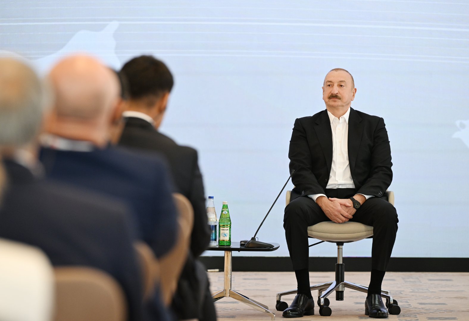 President Ilham Aliyev attends meeting with participants of 3rd Shusha Global Media Forum (PHOTO/VIDEO)