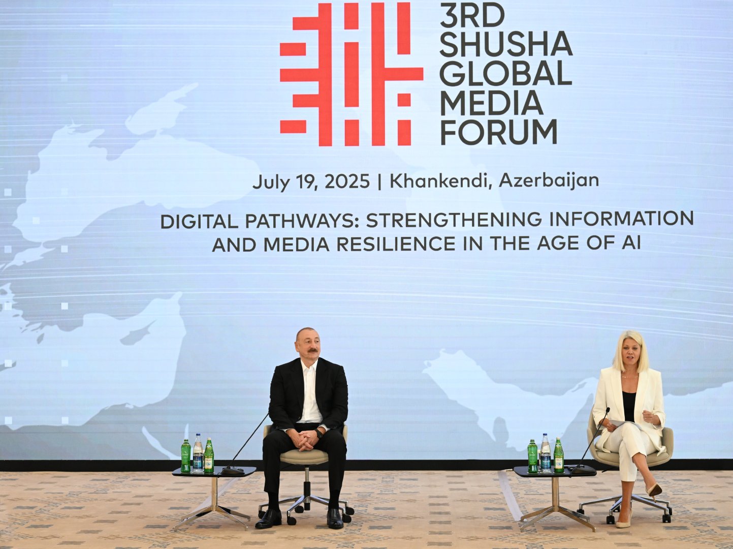 President Ilham Aliyev attends meeting with participants of 3rd Shusha Global Media Forum (PHOTO/VIDEO)