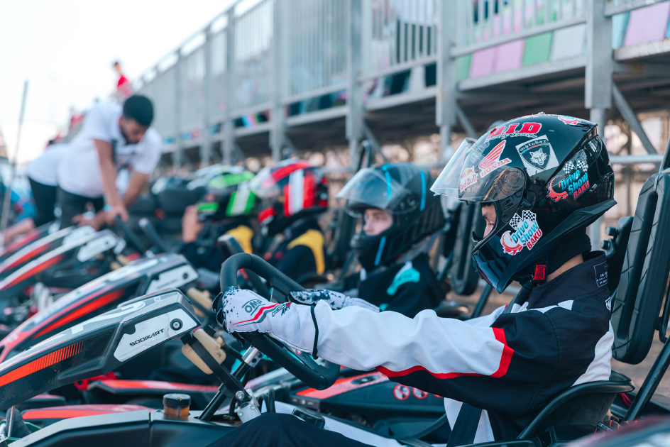 “Legends of The Night” stun Baku: Legend Cars, karting finale, and drift show (PHOTO)