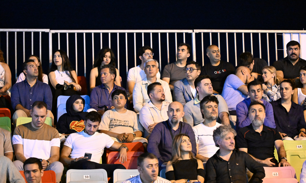 “Legends of The Night” stun Baku: Legend Cars, karting finale, and drift show (PHOTO)